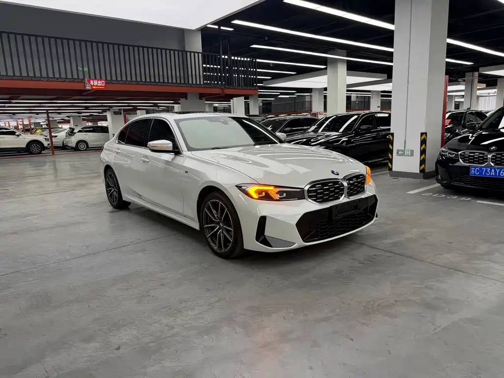 BMW 3 Series 2023