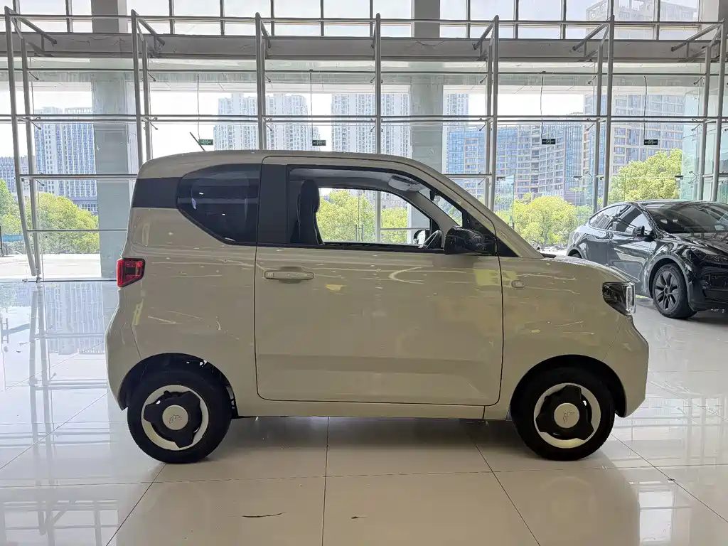 Wuling Hongguang MINIEV 2022