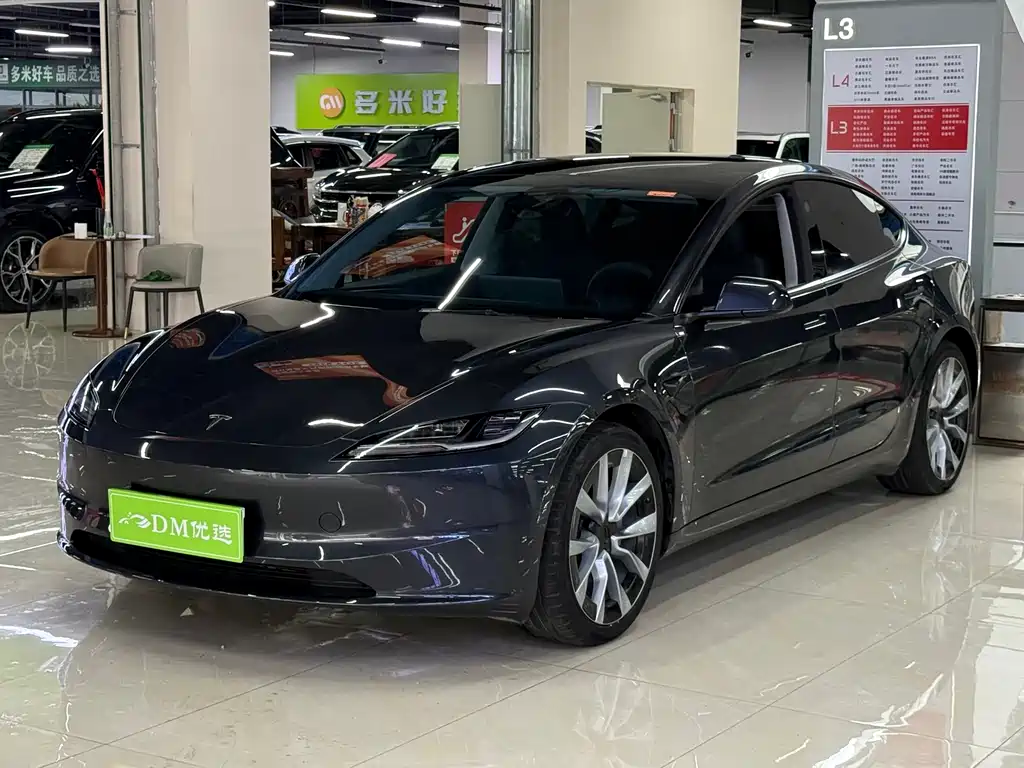 Tesla Model 3 2025 — фото 3