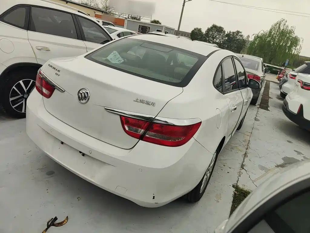 Buick Excelle 2015
