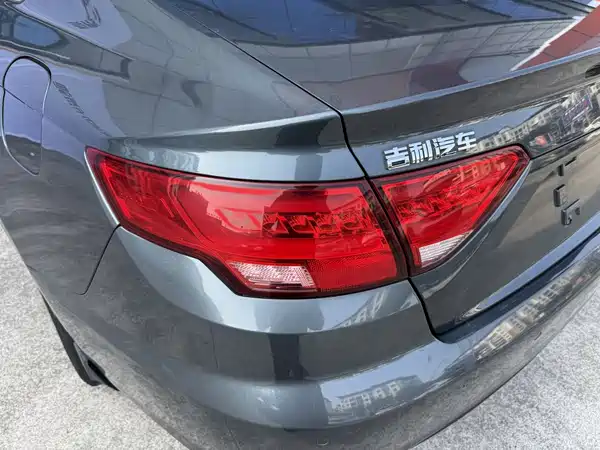 Geely Emgrand GL 2017