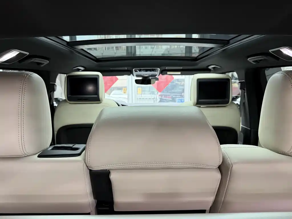 Land Rover Range Rover Sport 2019 — фото 41