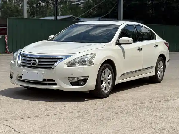Nissan Teana 2014
