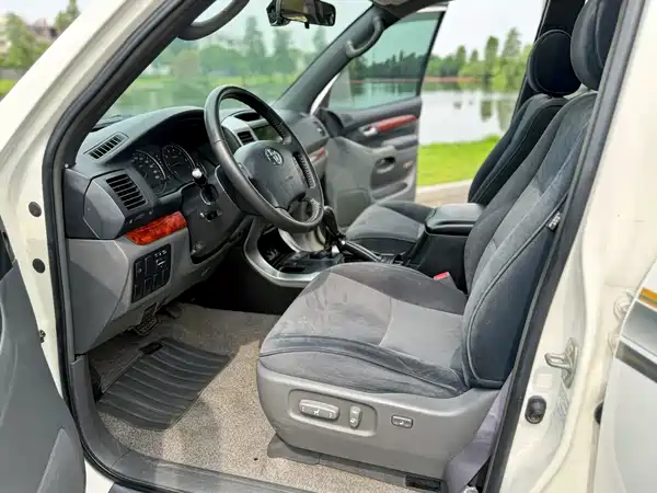 Toyota Prado 2004