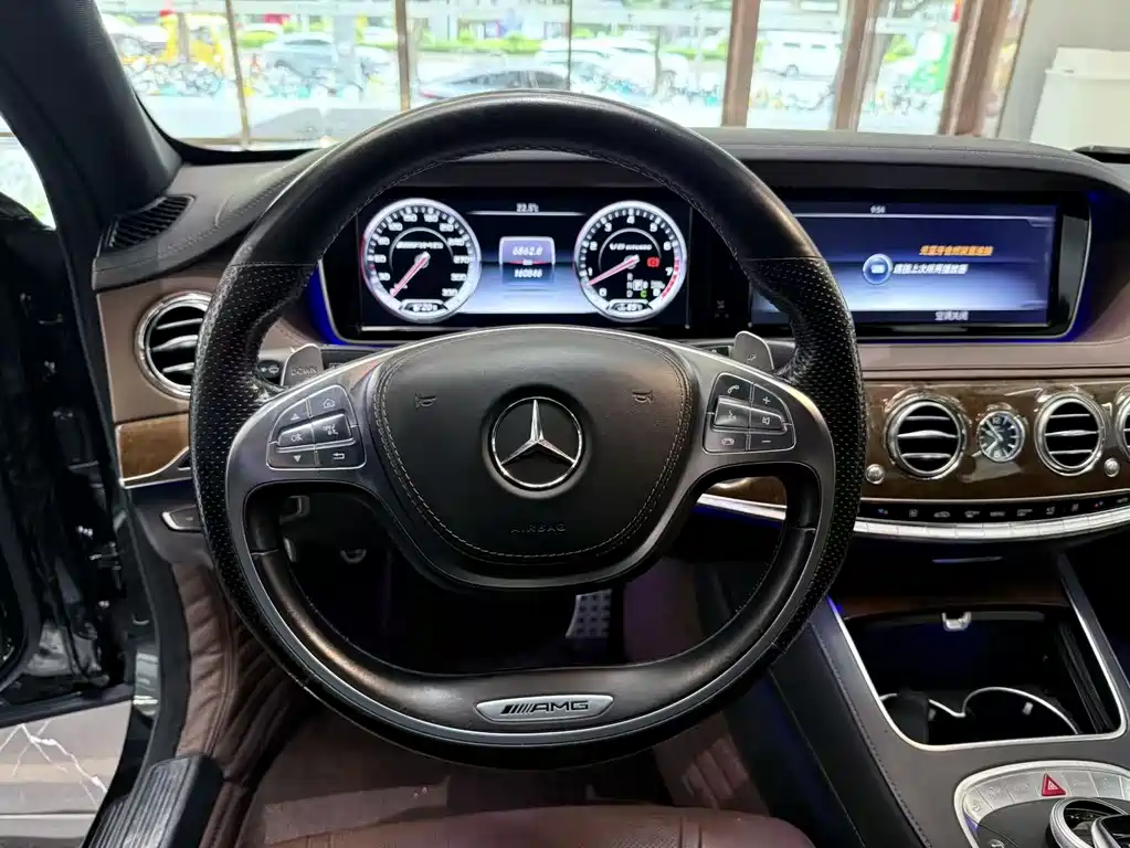 Mercedes-Benz S-Class AMG 2015 — фото 10