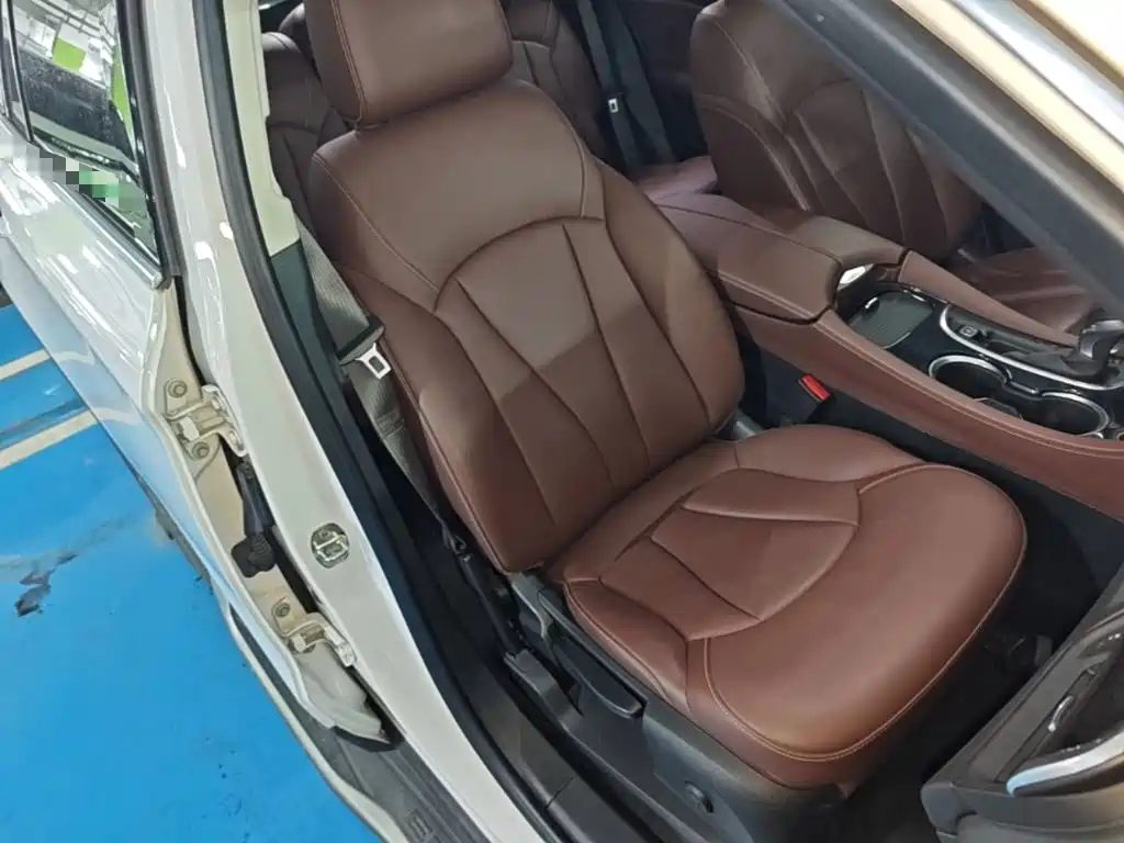 Buick Envision Plus 2019 — фото 25