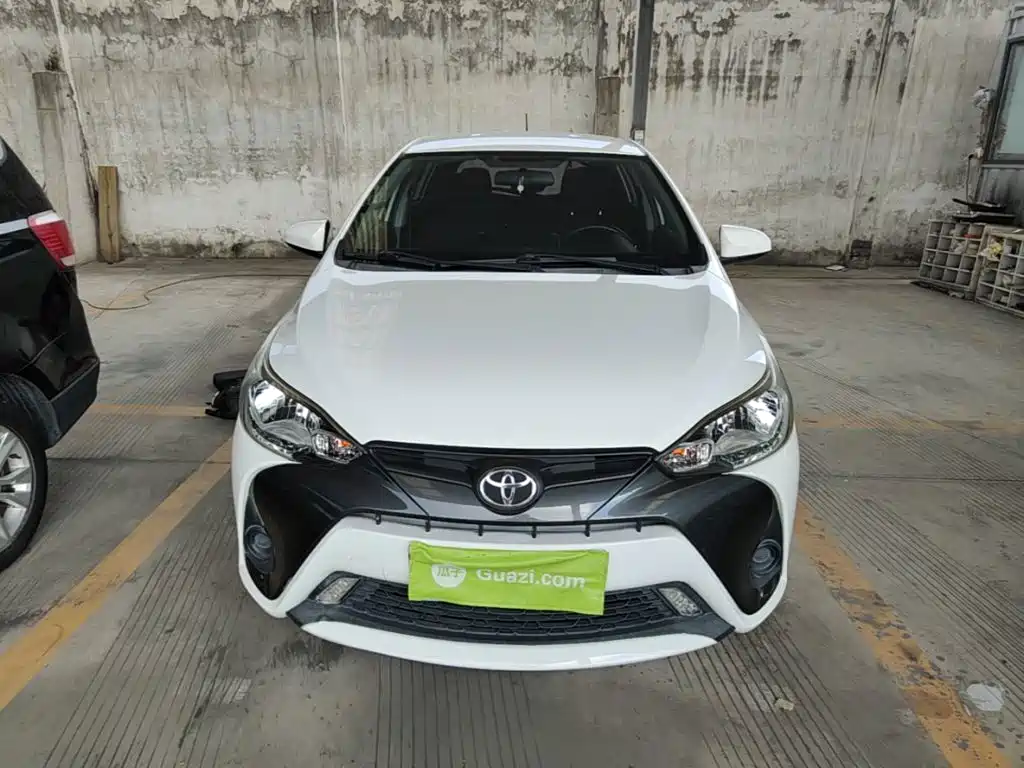 Toyota Yaris L 2016