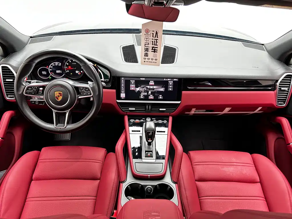 Porsche Cayenne 2019 — фото 14
