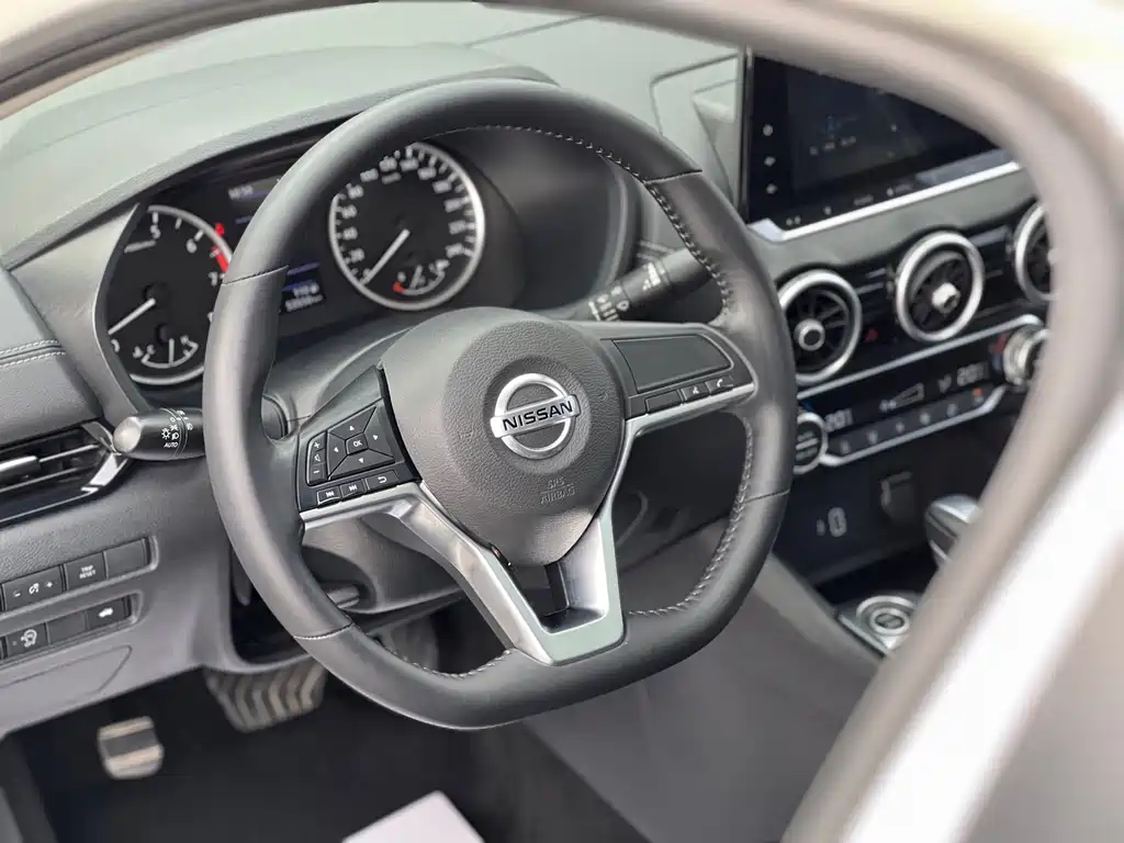 Nissan Sylphy 2021 — фото 11