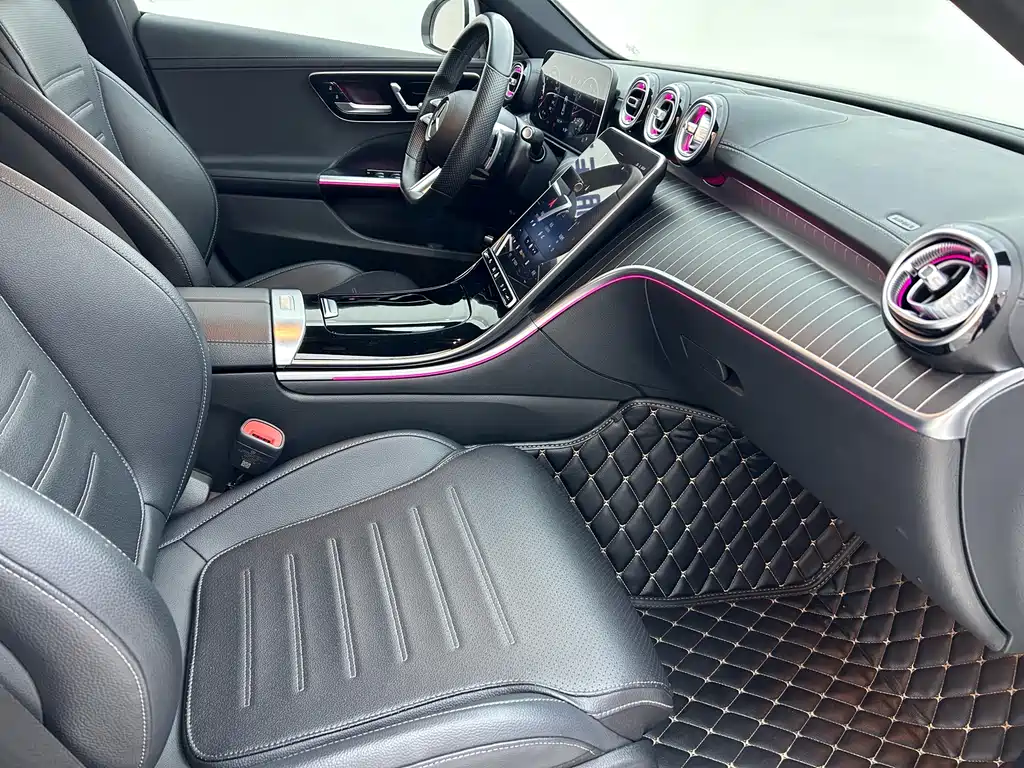Mercedes-Benz C-Class 2023 — фото 14