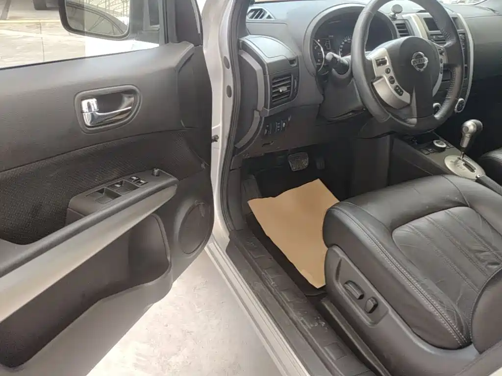 Nissan X-Trail 2014 — фото 16