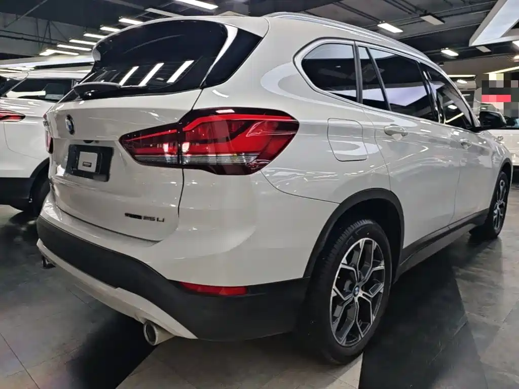 BMW X1 2021