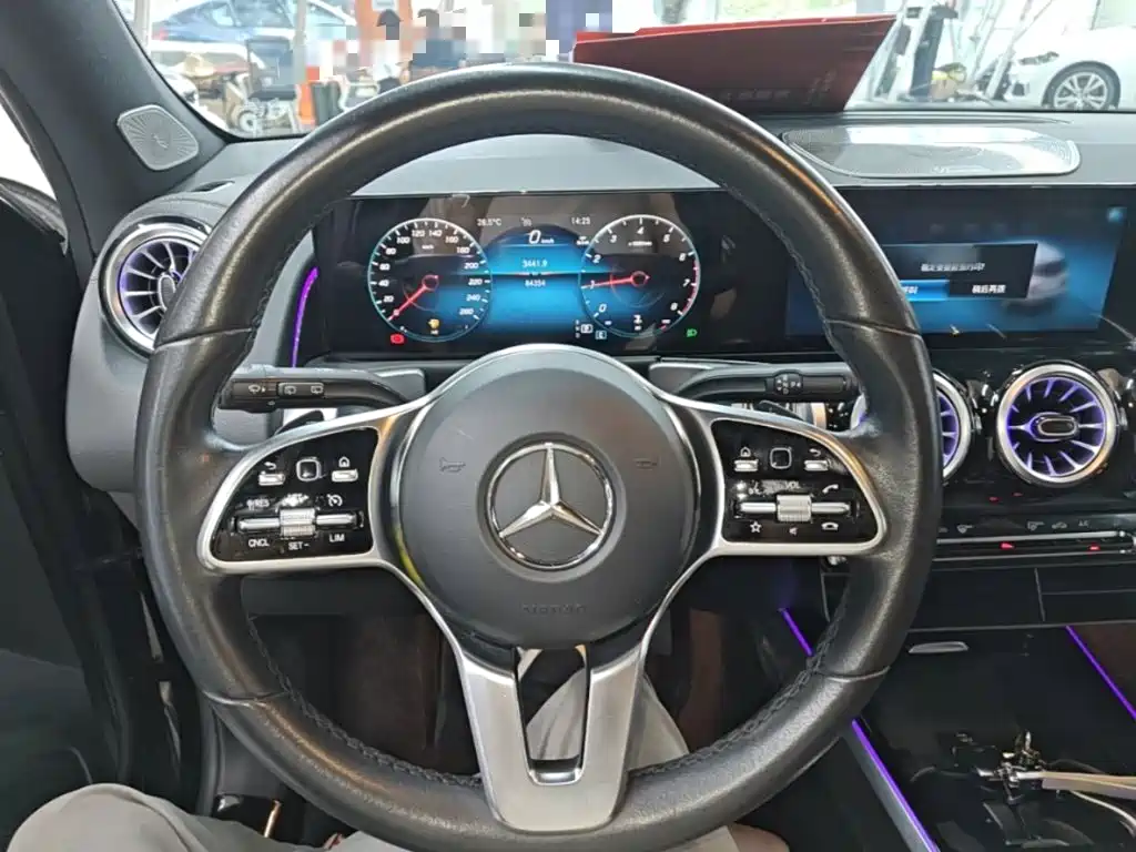Mercedes-Benz GLB 2022 — фото 11