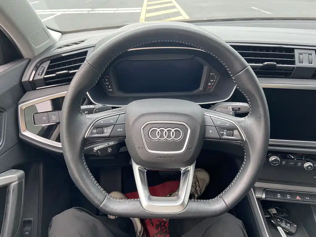 Audi Q3 2022
