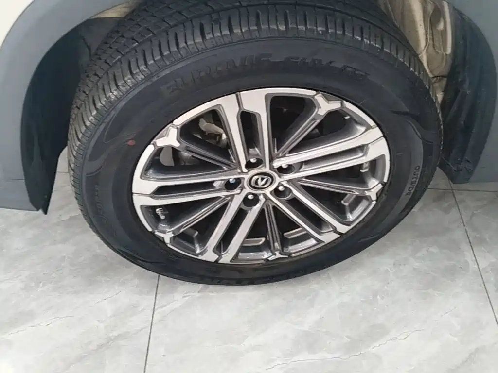 Changan CS75PLUS 2021 — фото 23