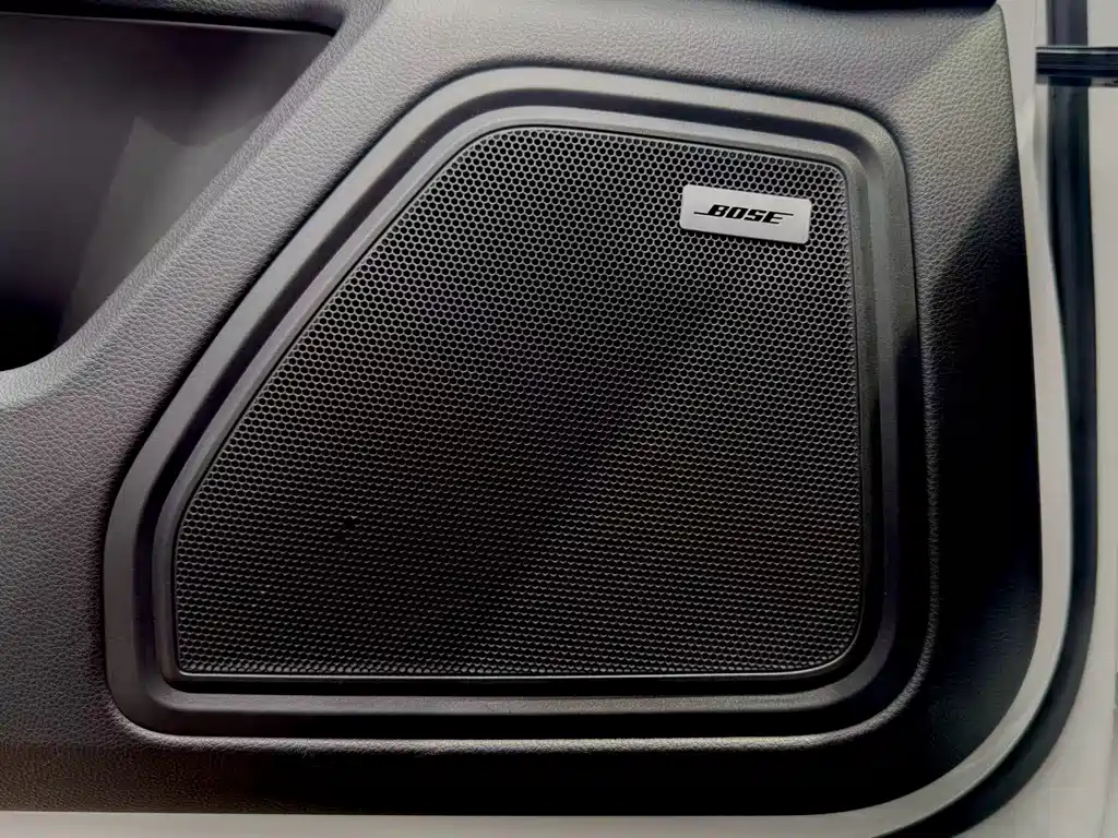 Porsche Macan 2021 — фото 11