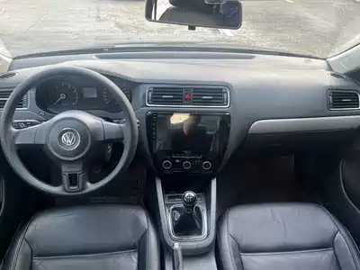 Volkswagen Sagitar 2012