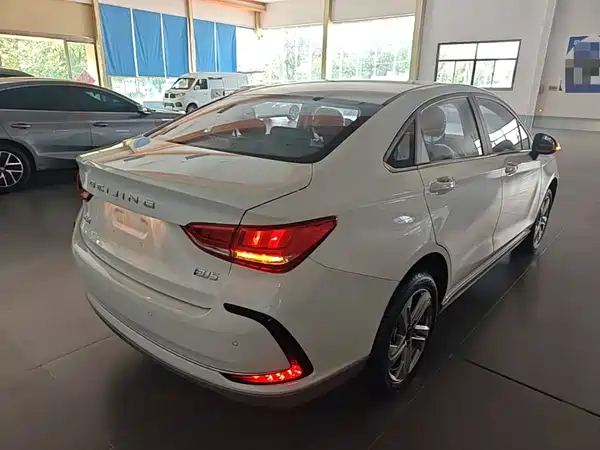 BAIC EU5 2026