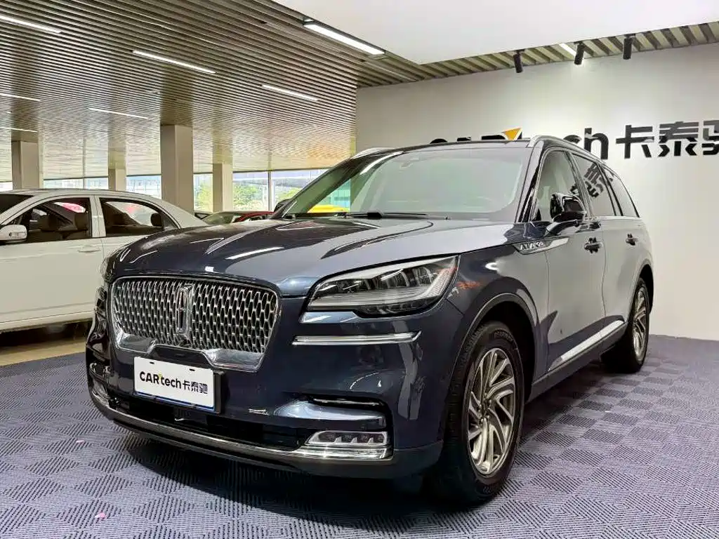 Lincoln Aviator 2021 — фото 1