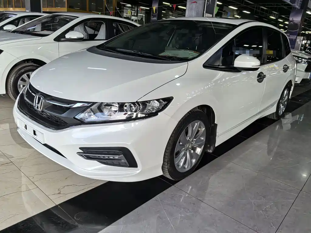 Honda Jade 2018 — фото 1
