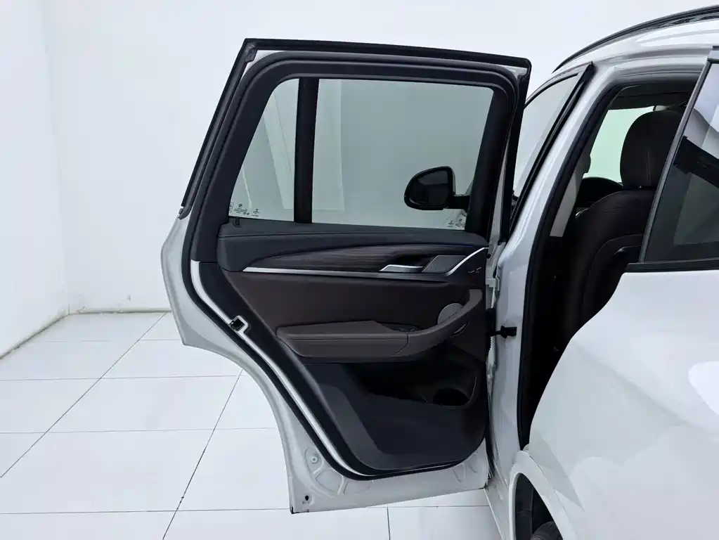 BMW X3 2022 — фото 22