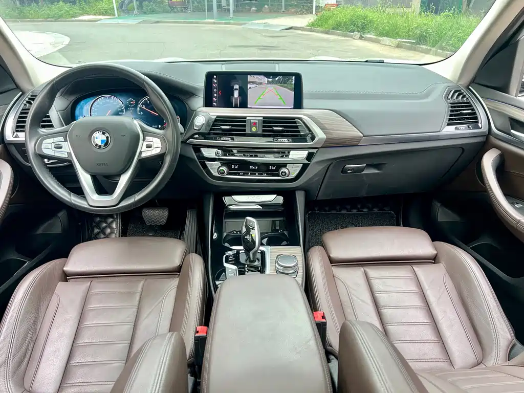 BMW X3 2018 — фото 8