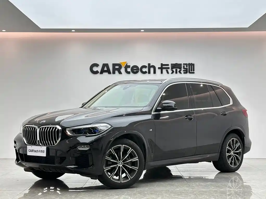 BMW X5 2020 — фото 1