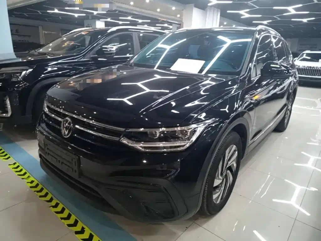 Volkswagen Tiguan L 2024