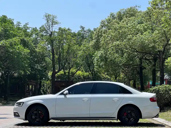 Audi A4L 2013