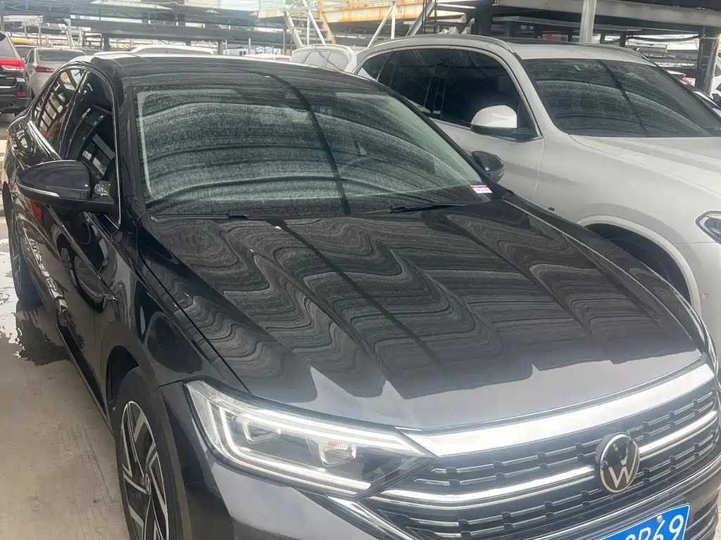 Volkswagen Sagitar 2024