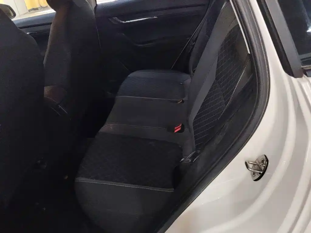 Skoda Kamiq 2020 — фото 17