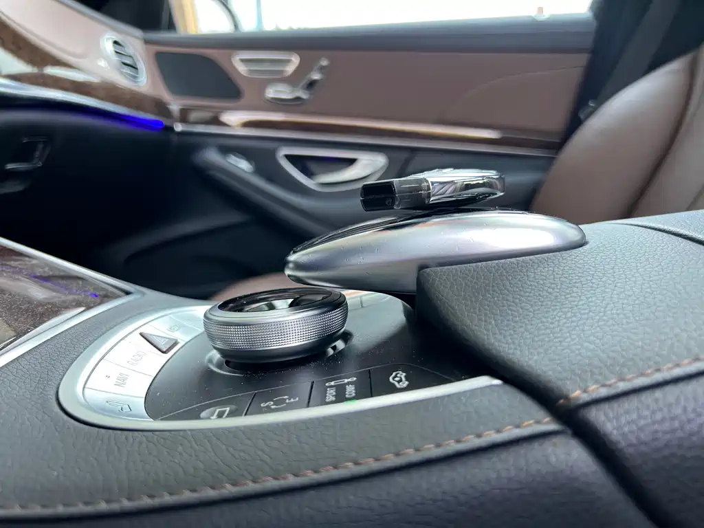 Mercedes-Benz S-Class 2015 — фото 26