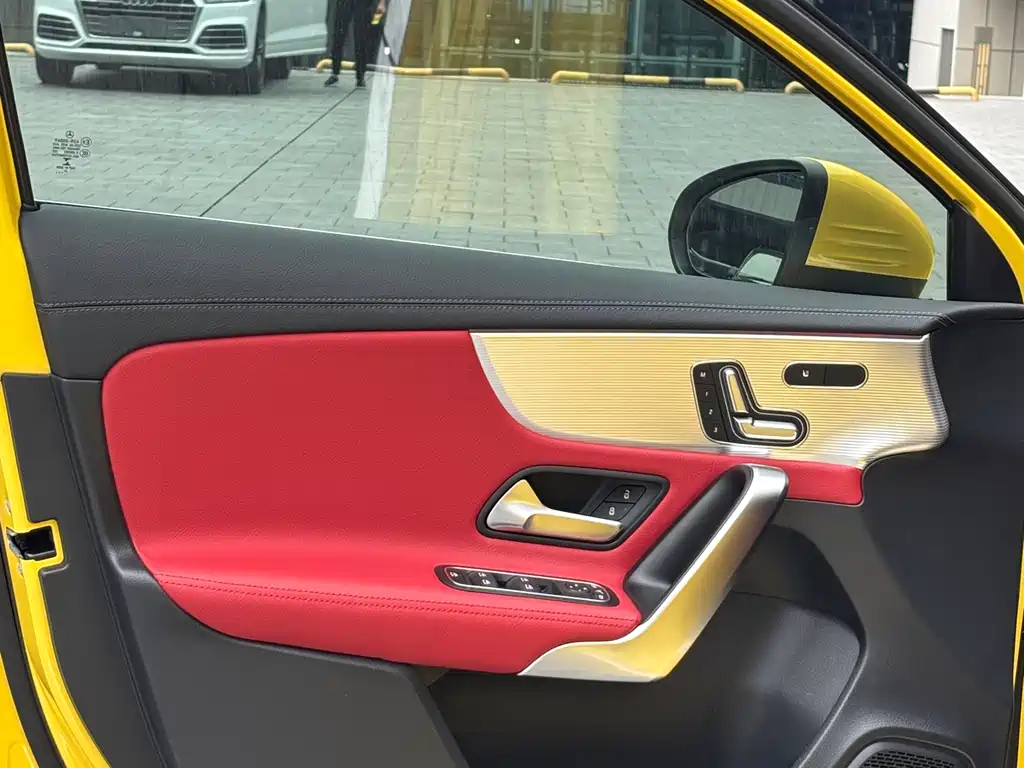 Mercedes-Benz A-Class AMG 2022 — фото 11
