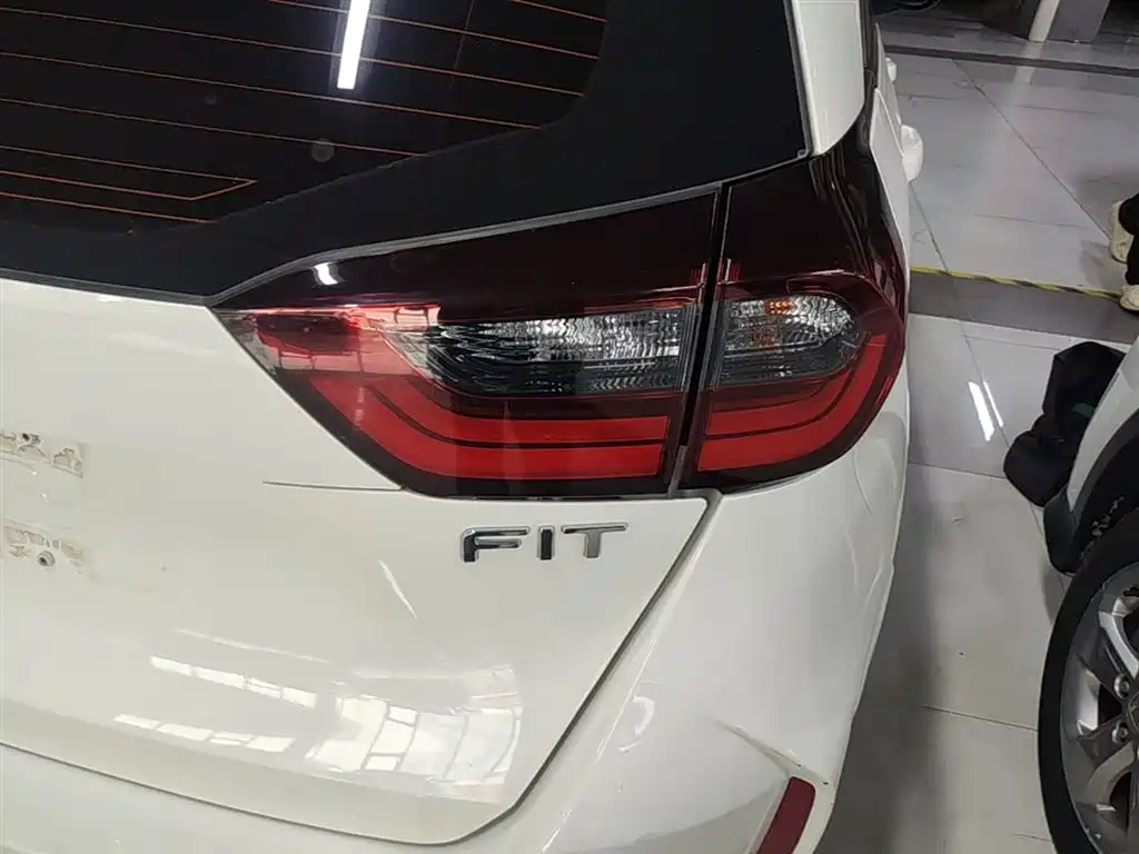 Honda Fit 2021 — фото 8