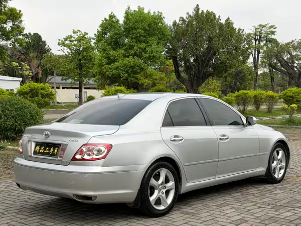 Toyota Reiz 2008