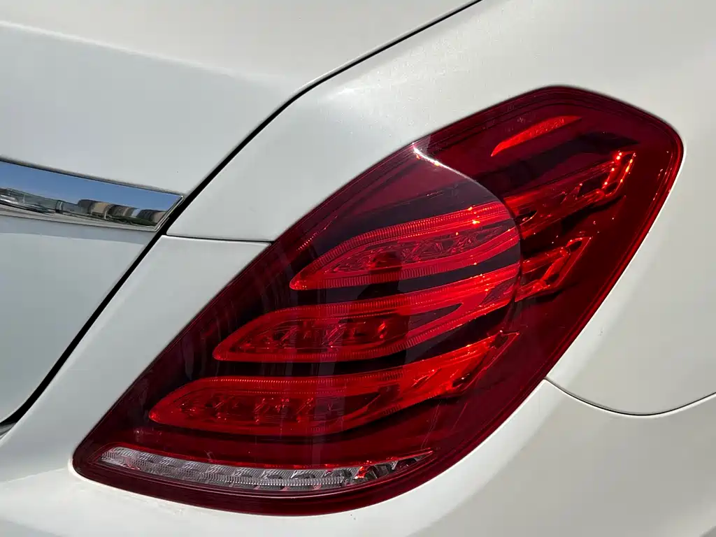 Mercedes-Benz S-Class 2015 — фото 12