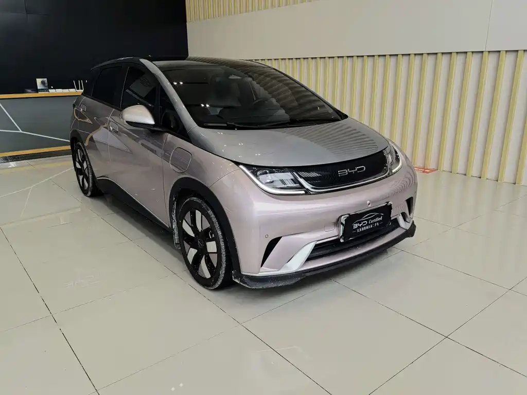 BYD Dolphin 2023