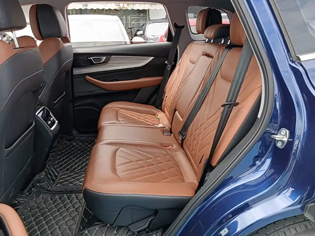 Chery Tiggo 8 PLUS 2021 — фото 17