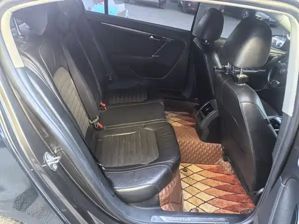 Volkswagen Magotan 2015