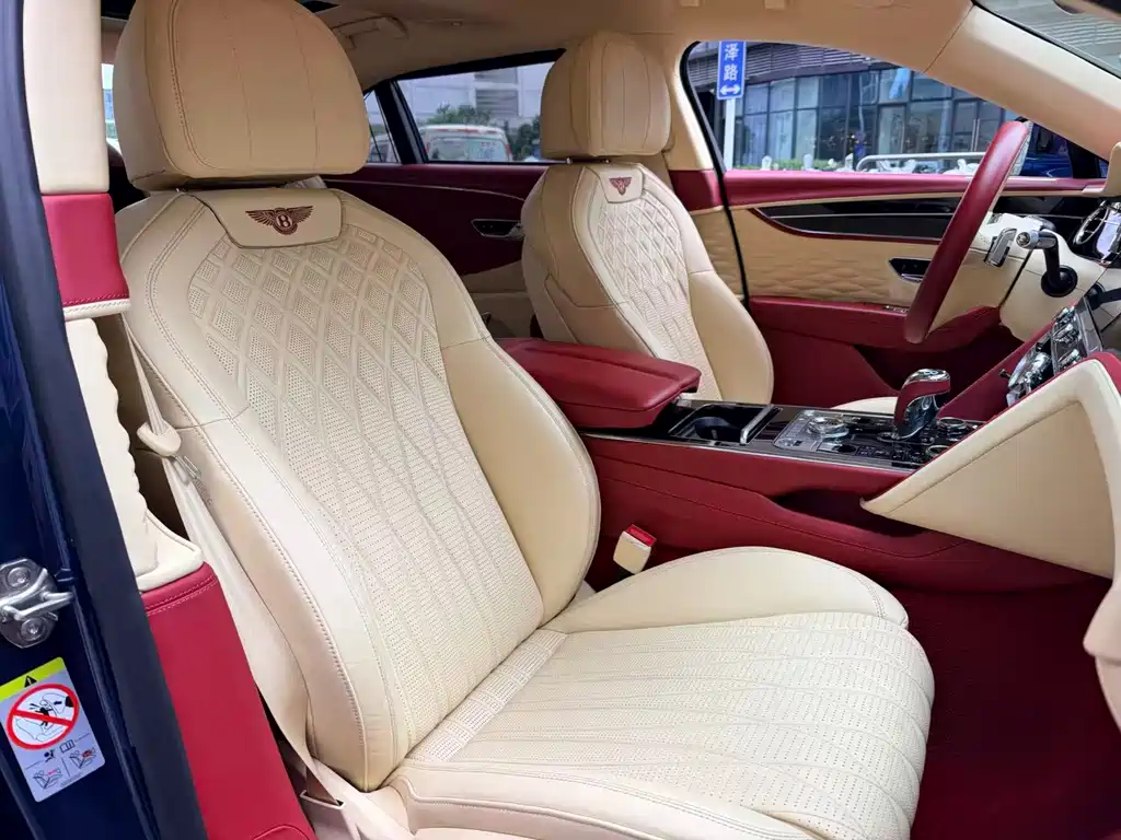 Bentley Flying Spur 2020 — фото 10