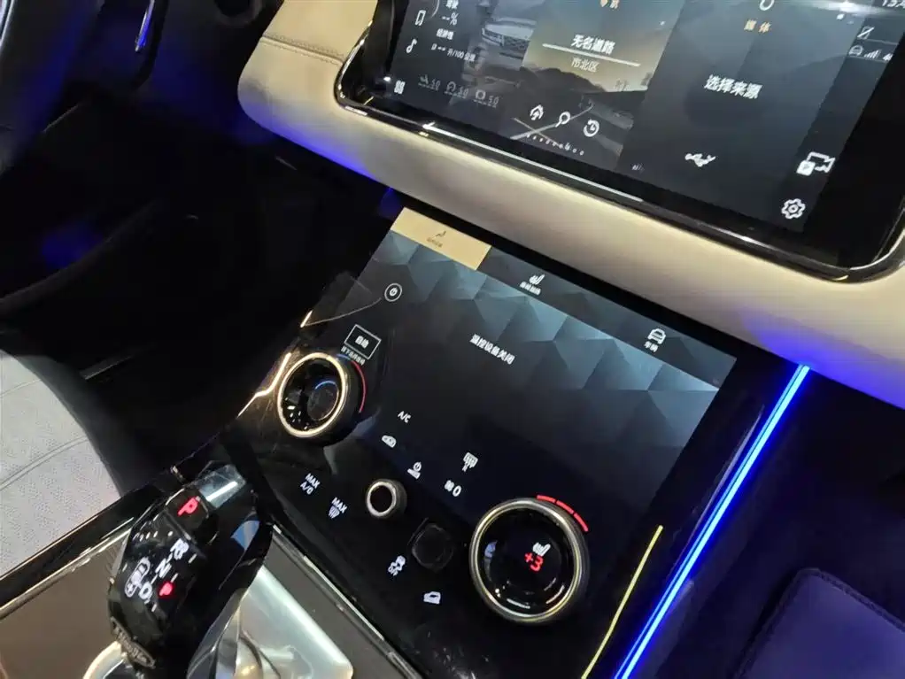 Land Rover Evoque 2022 — фото 14