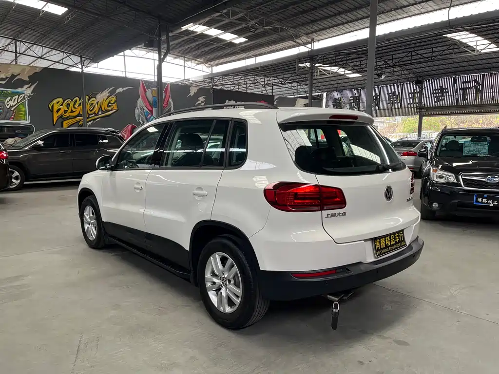 Volkswagen Tiguan 2015 — фото 7