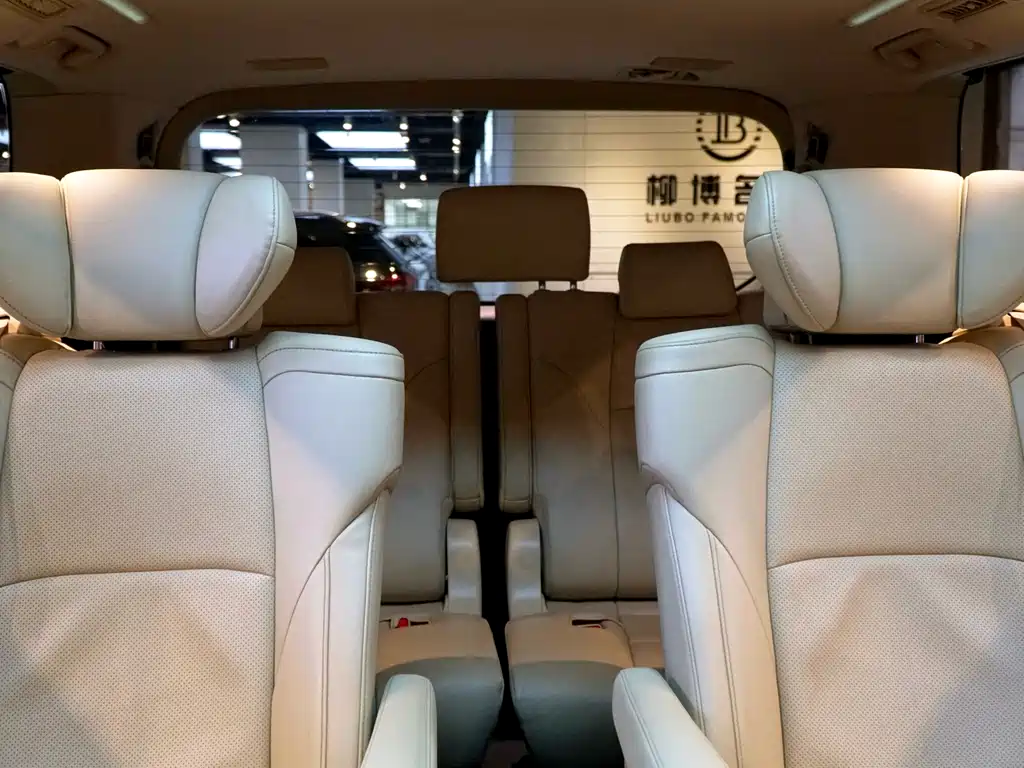 Toyota Alphard 2016 — фото 10