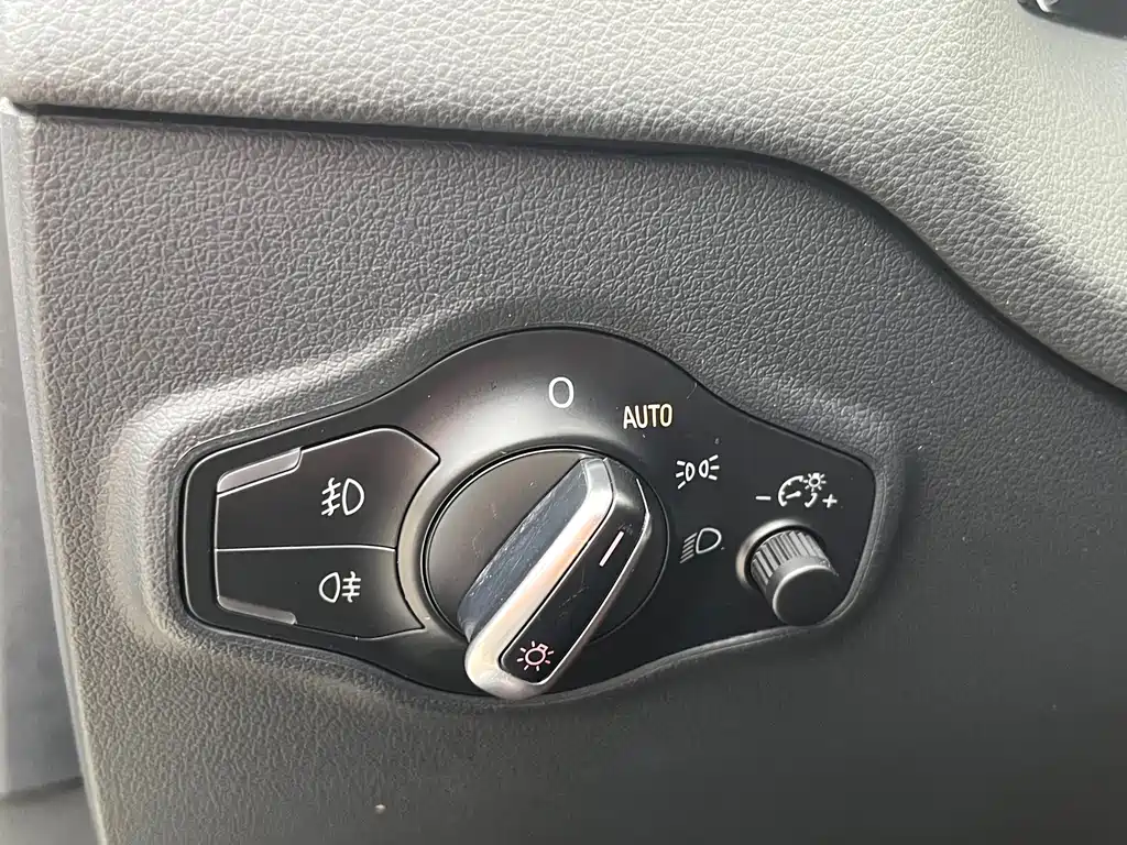 Audi Q5 2016 — фото 18