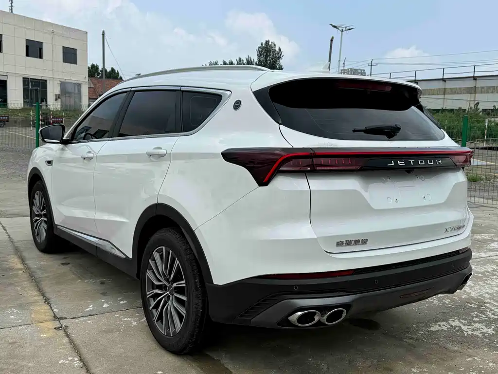 Jetour X70 PLUS 2025