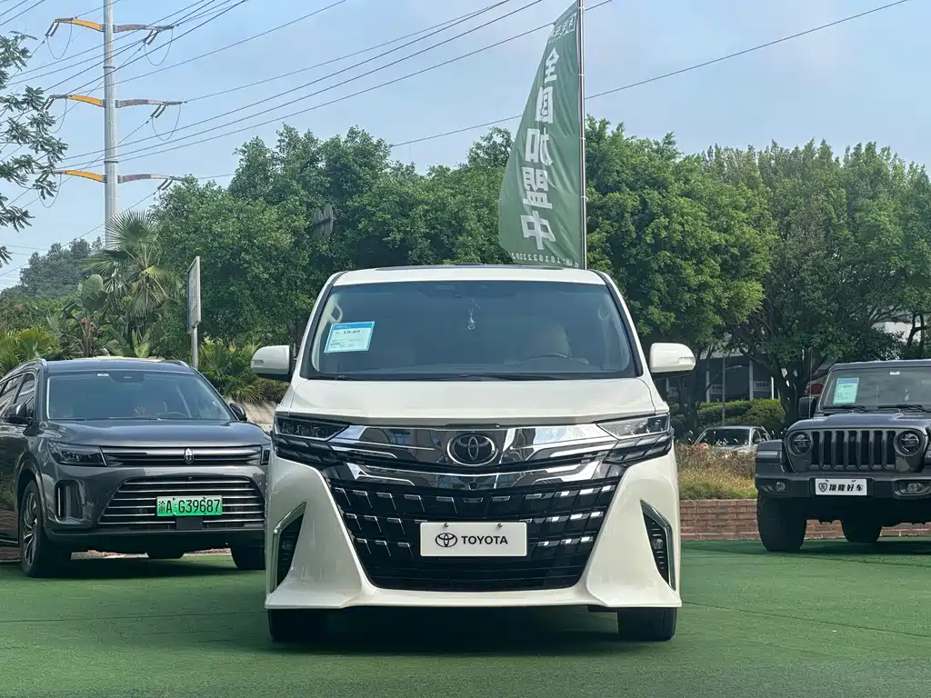 Toyota Alphard 2012 — фото 2