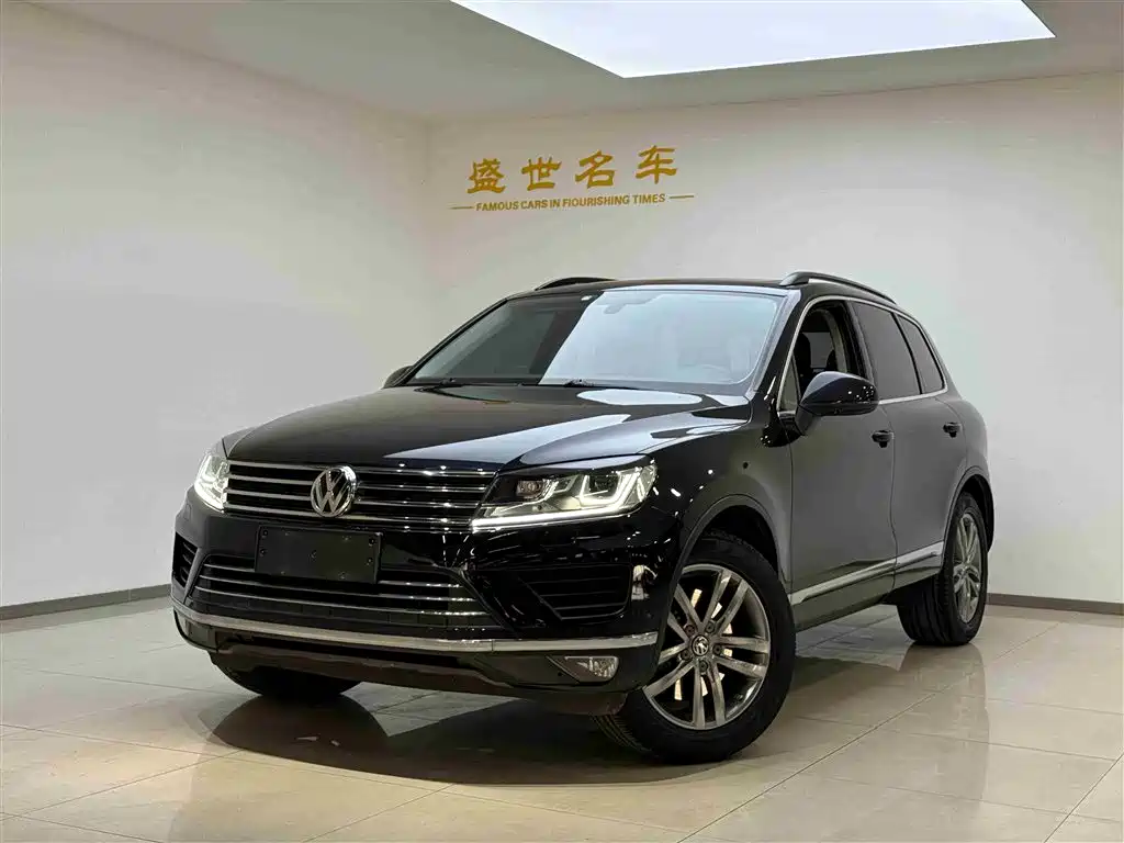 Volkswagen Touareg 2017 — фото 2