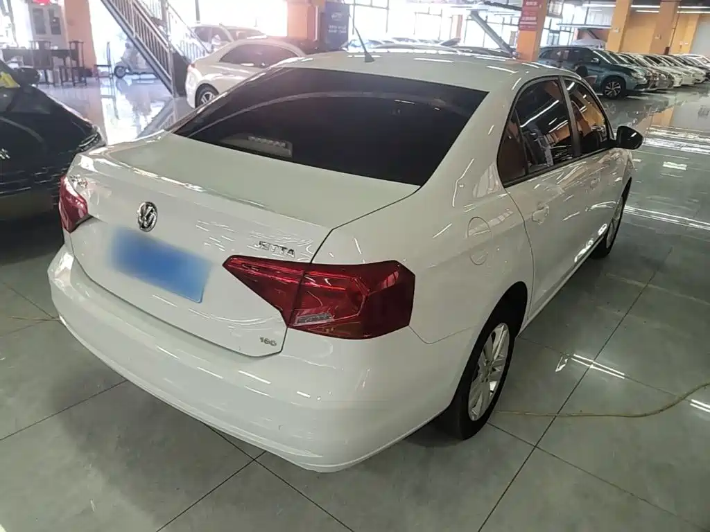 Volkswagen Jetta 2019
