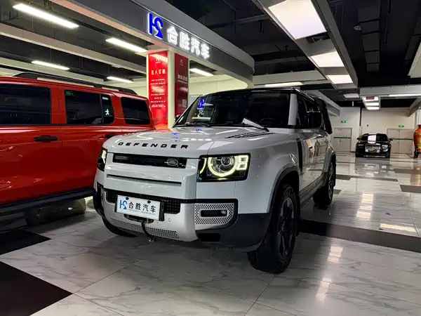 Land Rover Defender New Energy 2021