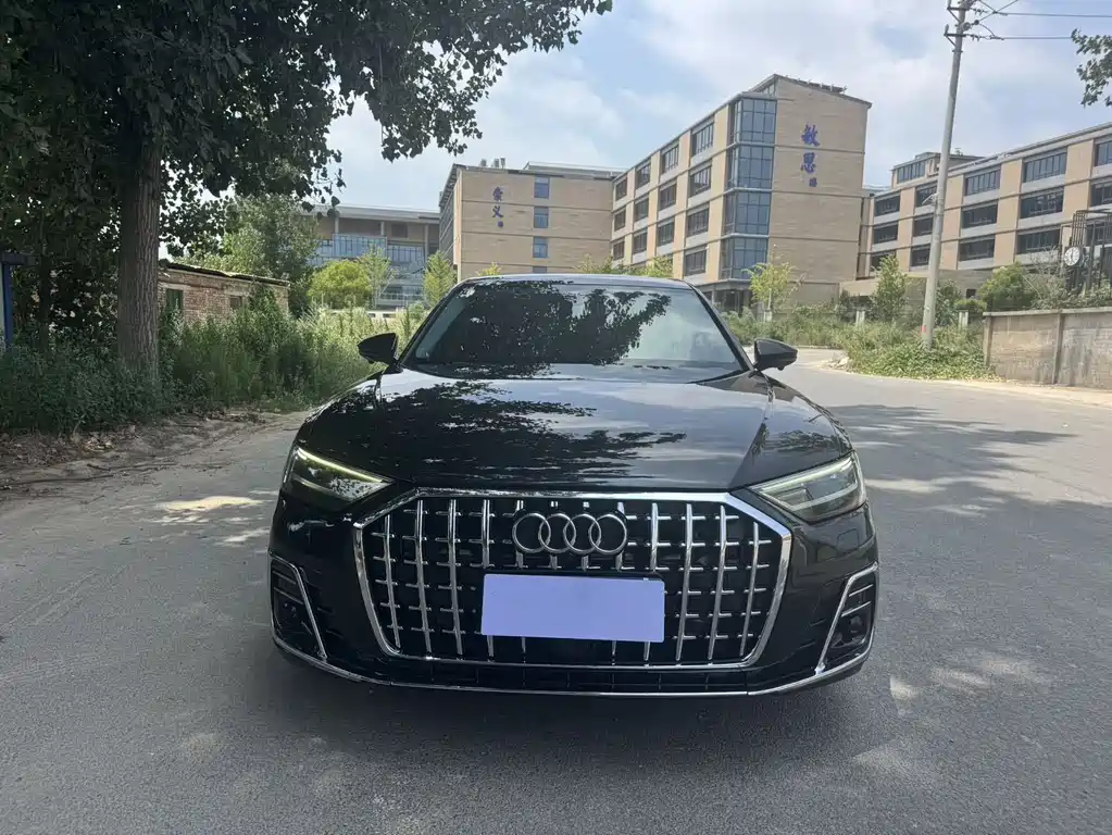 Audi A8 2019